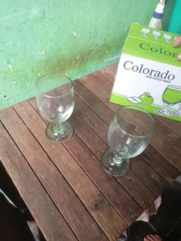 Gelas crystalis