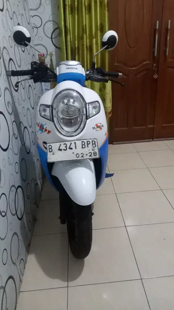 Jual motor scopy tahun 2018 tinggal pakai aja