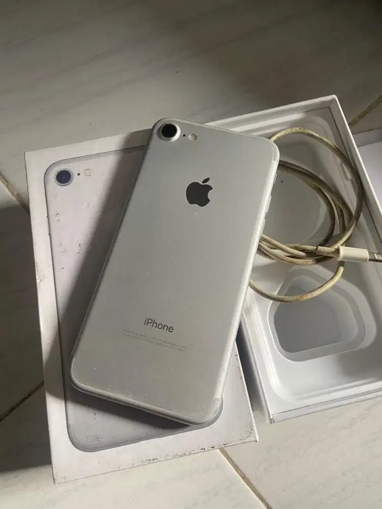 Iphone 7 128 whetlis