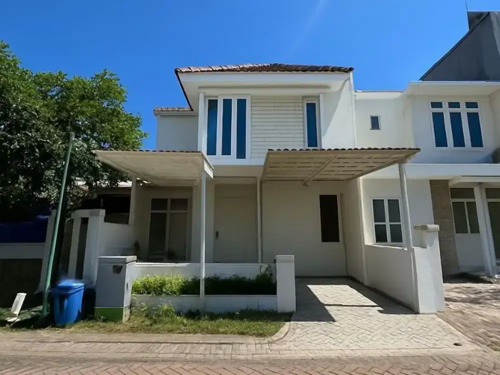 Rumah 2 Lantai Taman Puspa Raya Citraland Utama, SEMI FURNISH