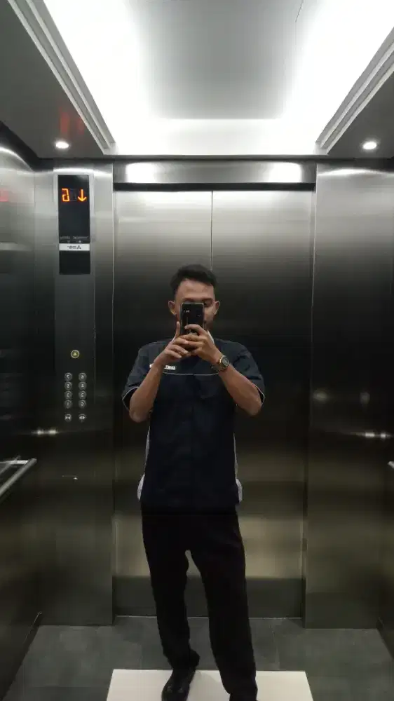 CARI LOWONGAN PEKERJAAN