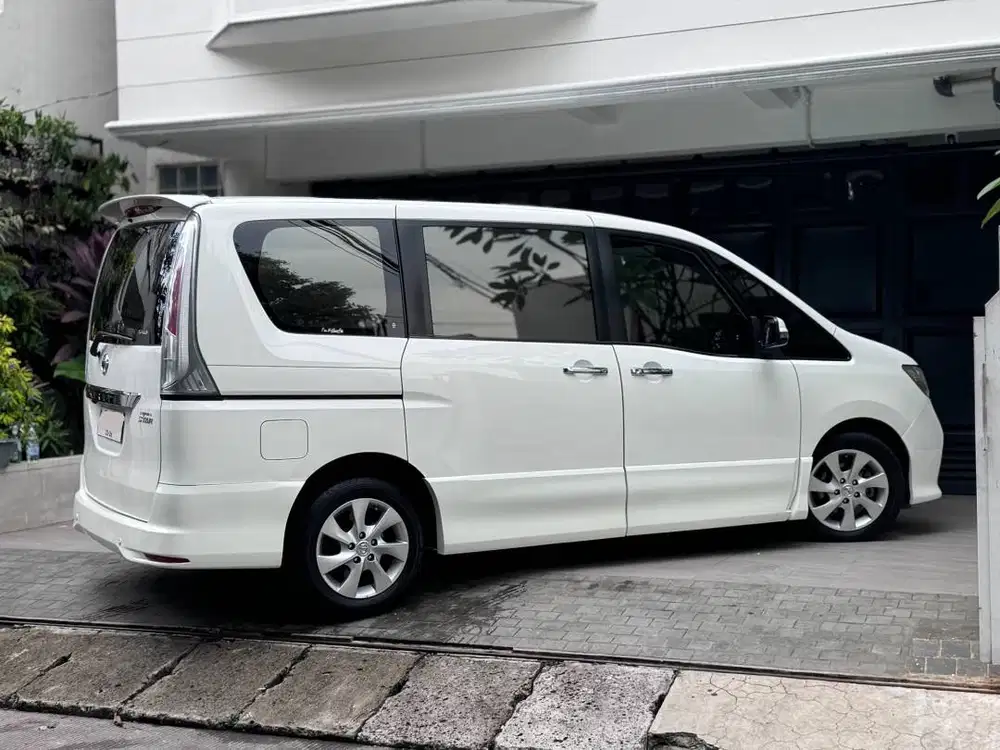 2014 Nissan Serena Highway Star PANORAMIC ROOF - 84.000 km