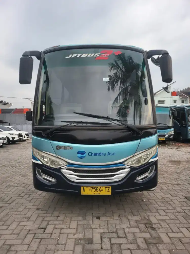 Di jual unit grosiran bus adyputro
