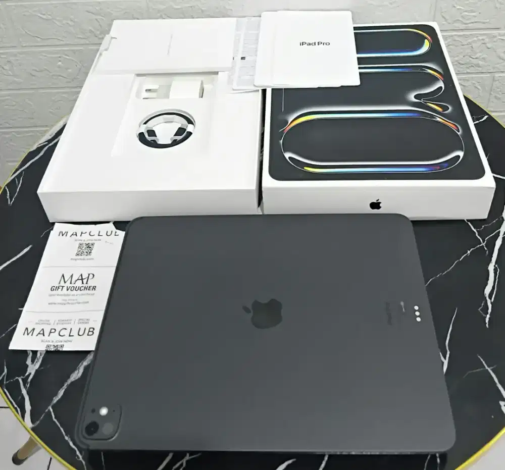 Ipad Pro M4 13in WiFi Only 256GB Black LIKE NEW BH 99 Ex Resmi iBox