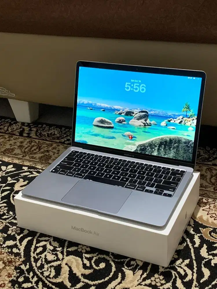 MacBook Air 2020 M1 8/256