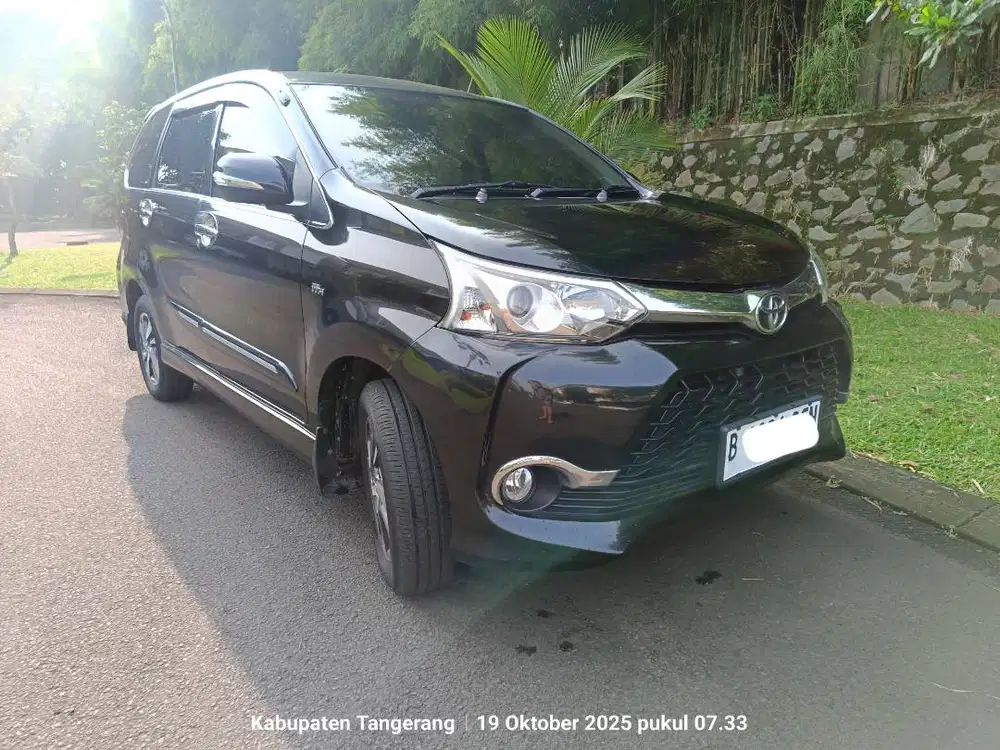 ( LOW KM ) Veloz 1.5 AT 2015