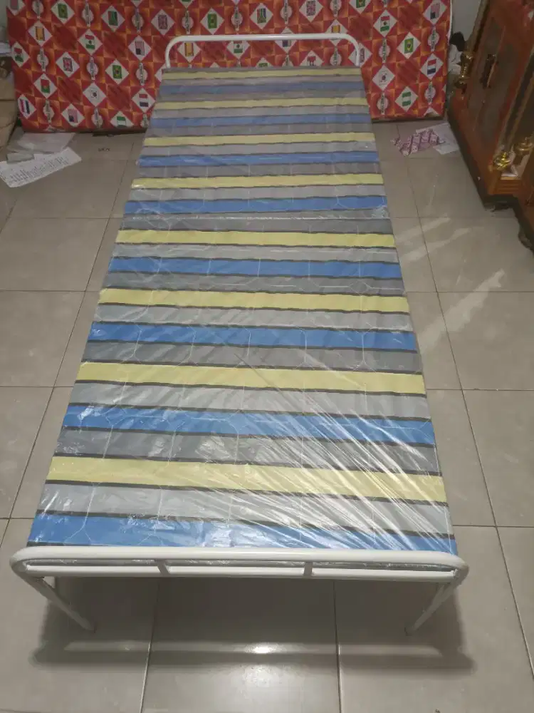 Ranjang besi lipat uk 75x180 BARU