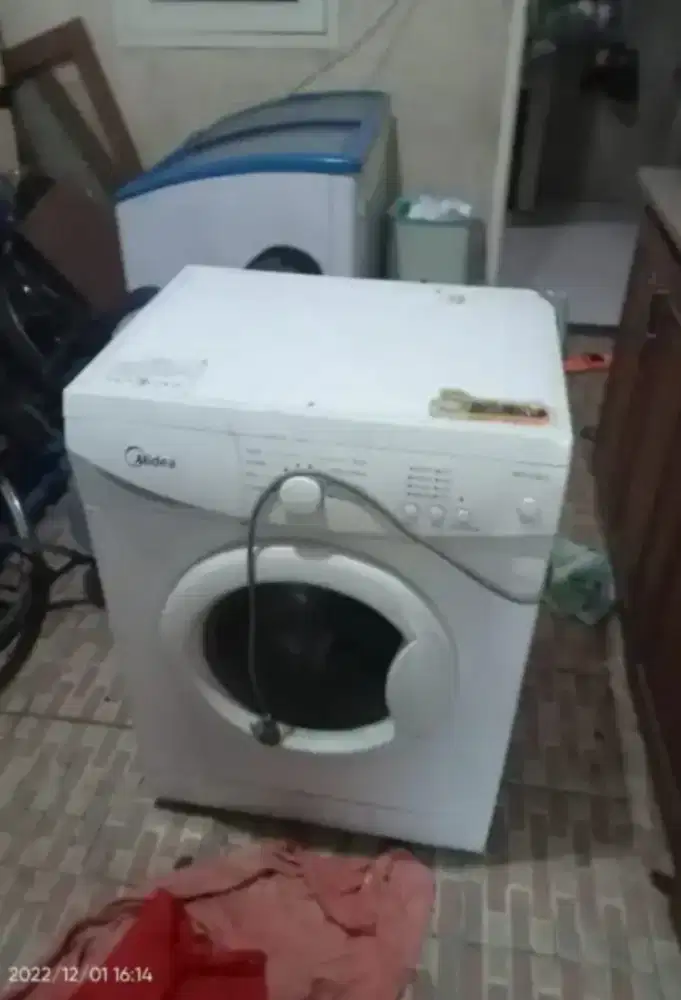 Service ac, kulkas, mesin cuci, pompa air, dan bongkar pasang ac