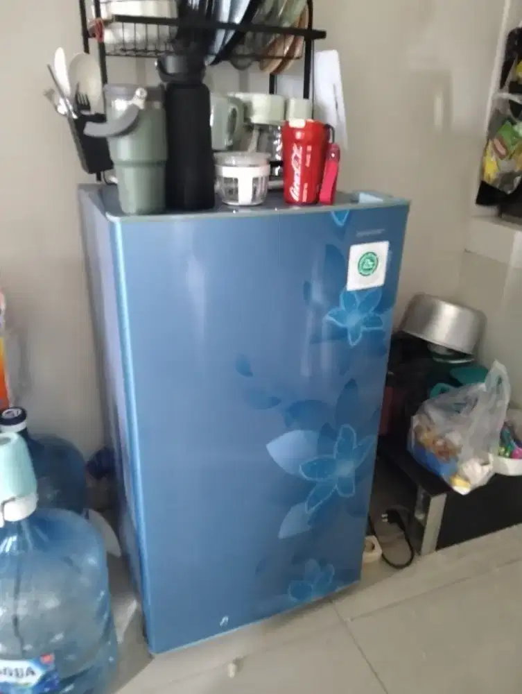 Kulkas Sharp 1 Pintu Bekas