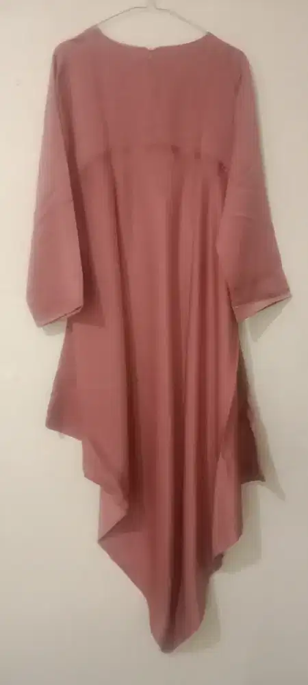 Atasan wanita bahan satin