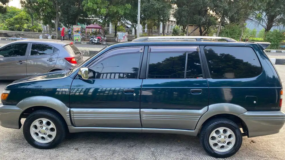 Toyota Kijang krista 1997 Bensin