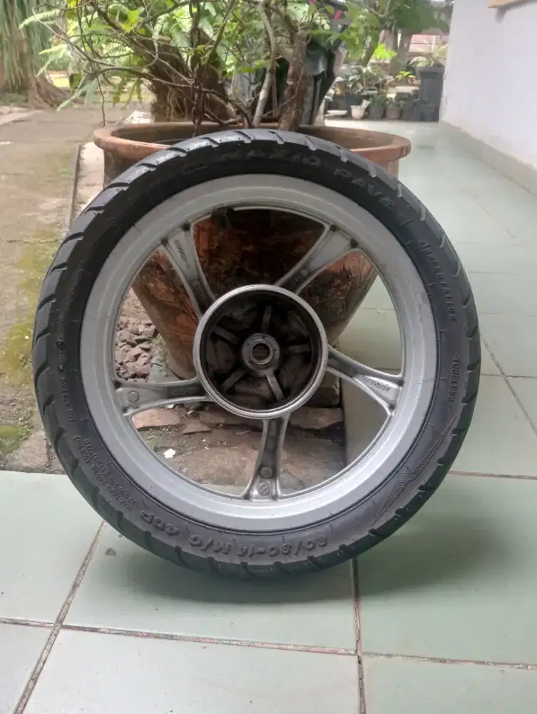 Velg + ban belakang mio