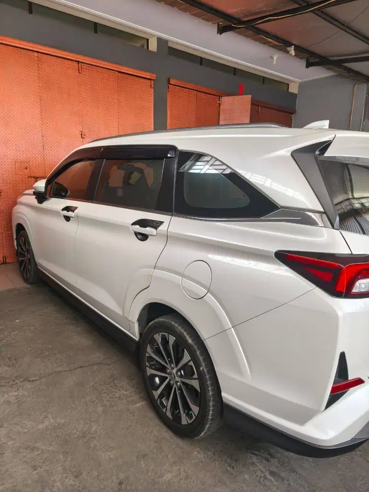 Toyota Veloz Q Putih Mulus