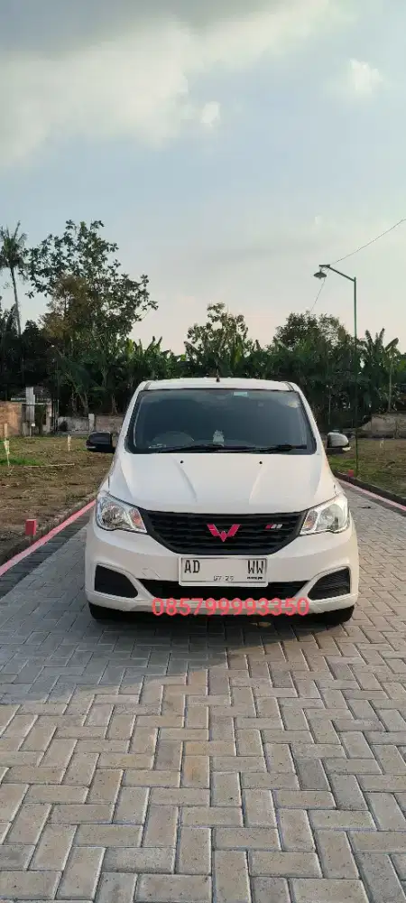WULING FORMO BLIND VAN ISTIMEWA KM RENDAH