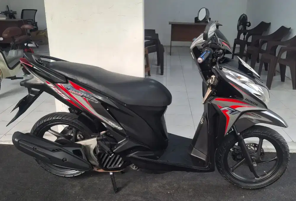 Vario Iss 125 Tahun 2014