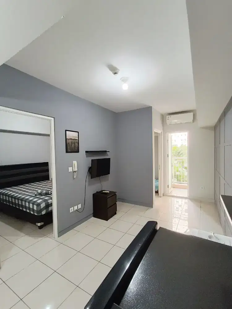 Apartement 2BR semi furnish The Springlake Summarecon Bekasi