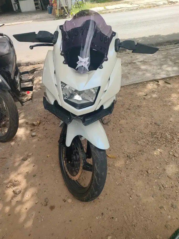 Ninja rr new THN 2012 warna putih