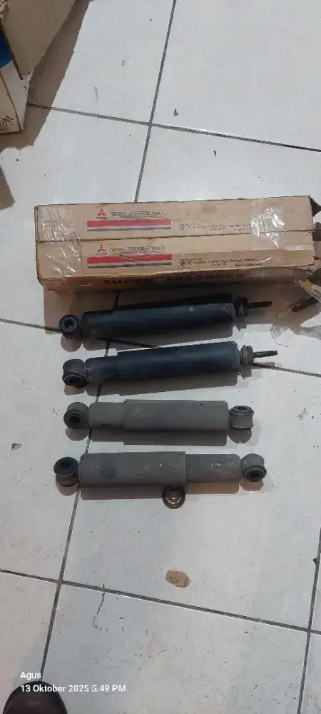 I set Shockbreaker colt diesel 100PS bekas