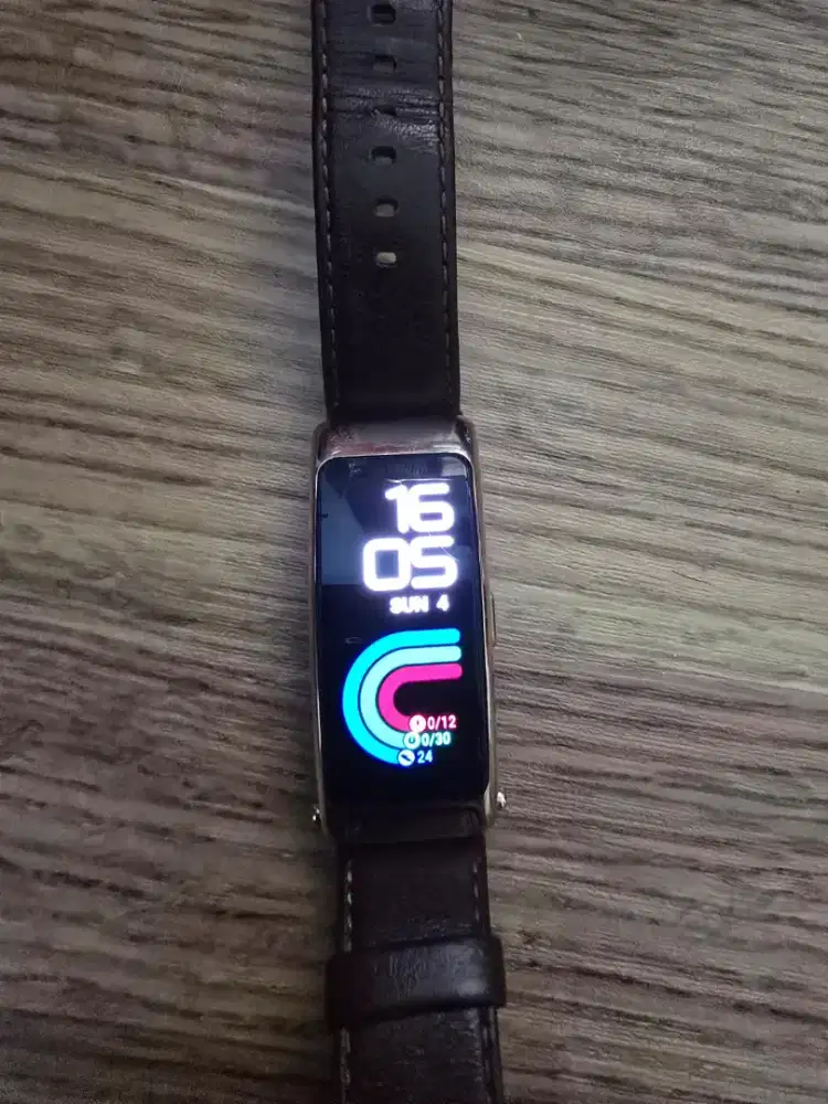 Jam Smart Watch Huawei Talk Band B6 + Itel ISW 023