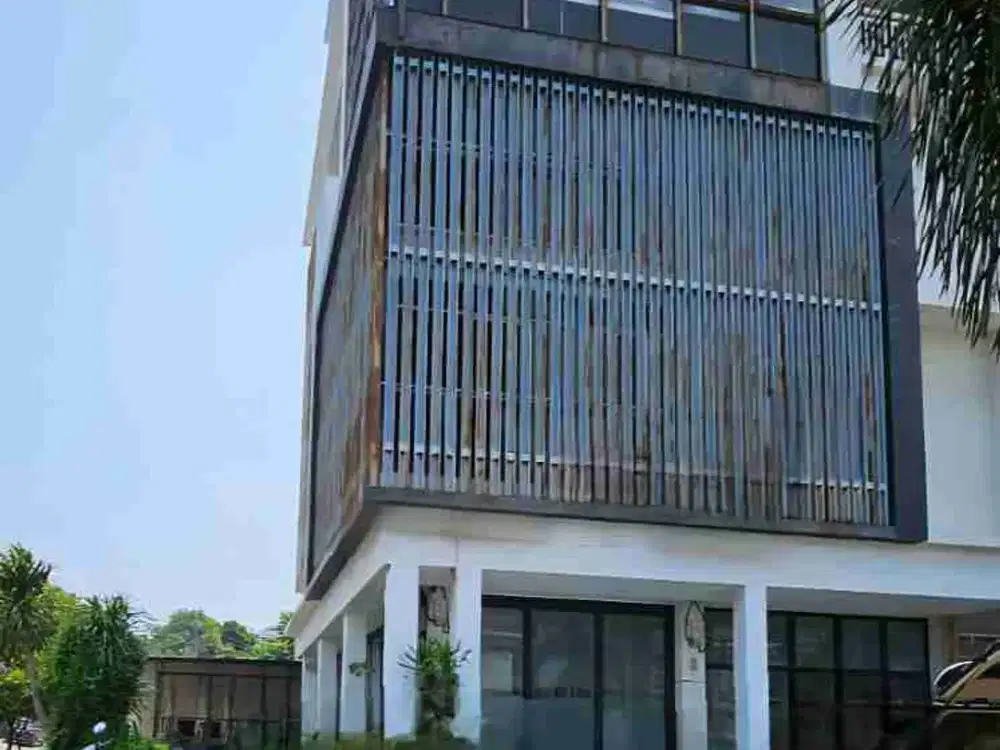 Dijual Ruko Gandeng Taman Surya 5, Jakarta Barat