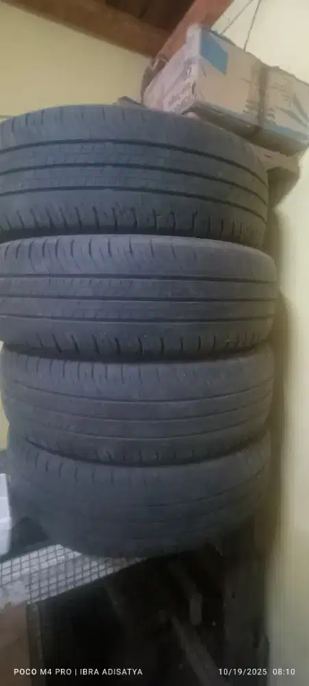 Ban bekas livina 185/65 ring 15