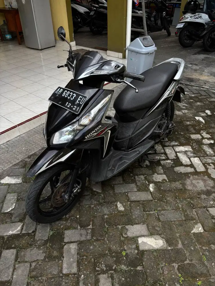 vario techno 110 karbu 2011