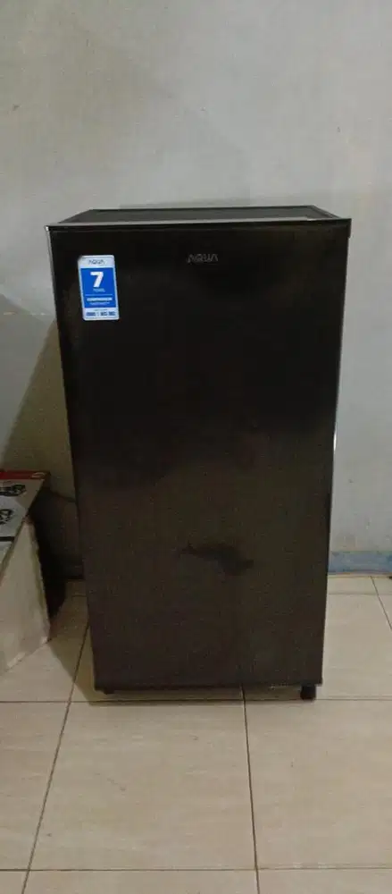 Kulkas AQUA 1 Pintu