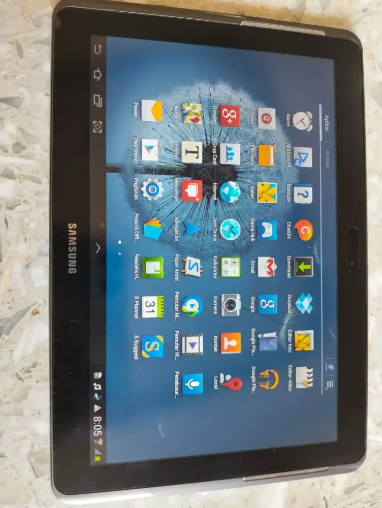 Samsung tab GT- P5100