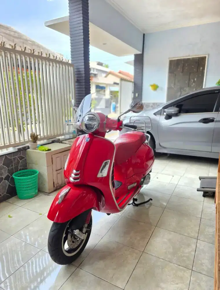 BU Vespa GTS 150 IGet Siap Pakai