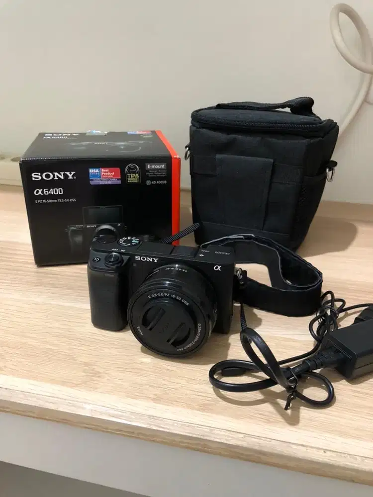 Sony a6400 + lensa kit