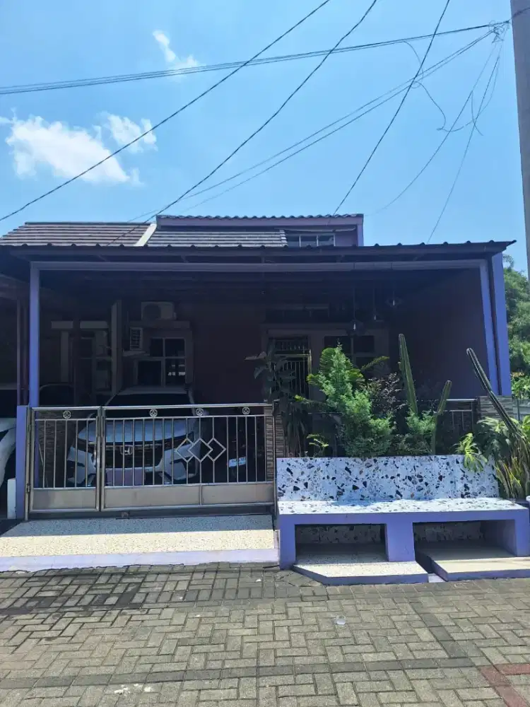 Rumah siap huni tipe Mezanine Di Bukit Cimanggu City Cluster Pinewood