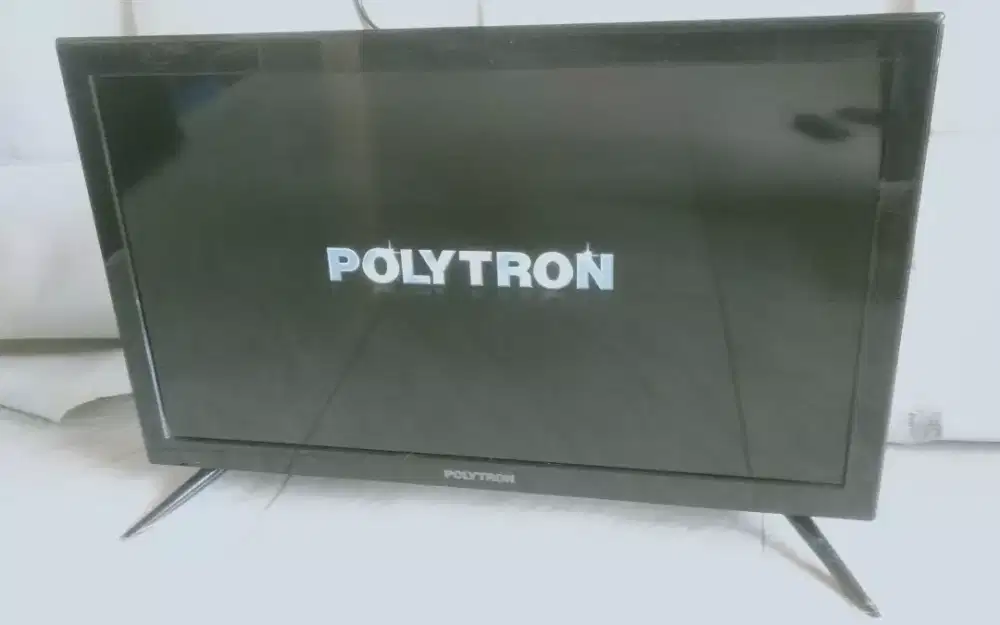 Tv Led POLYTRON 24 inci + alat digitalx ( STB ). Normal
