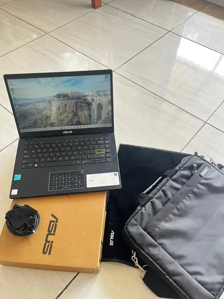 Asus vivobook go 14 e410ka garansi on