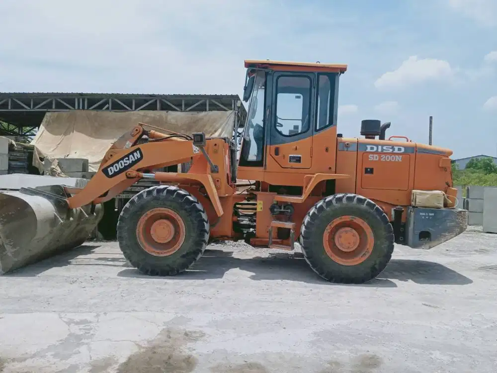 JUAL WHEEL LOADER 1.7M3, SIAPA CEPAT DIA MENDAPAT