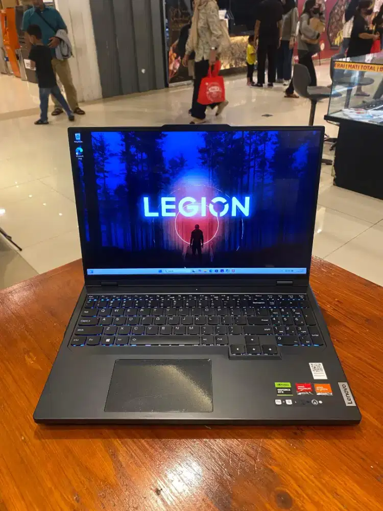 LENOVO LEGION PRO 5 ( 16ARX8 )