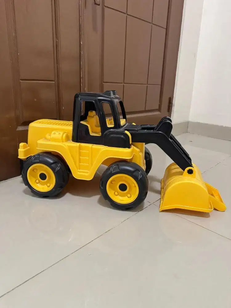 Mainan Excavator Besar