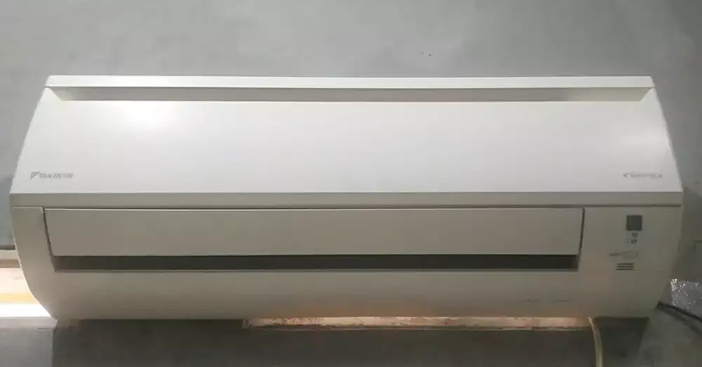 AC DAIKIN INVERTER 1 PK R410 Ors Low600Watt Mulus Bagus &Dingin Sekali
