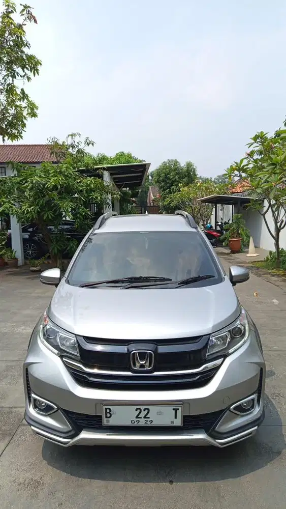 Km 31rb Honda BRV Prestige 2019 facelift keyless CASH tangan pertama