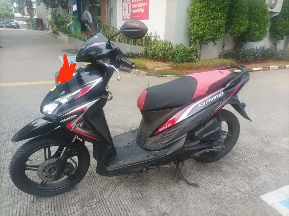 Honda Vario 110cc injeksion eks wanita masih orisinil