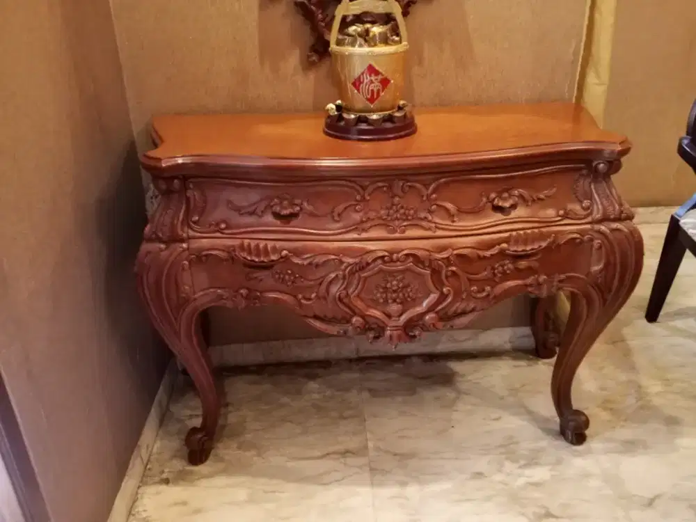 WAJIB NEGOO Dijual murah meja kaca foyer jati asli