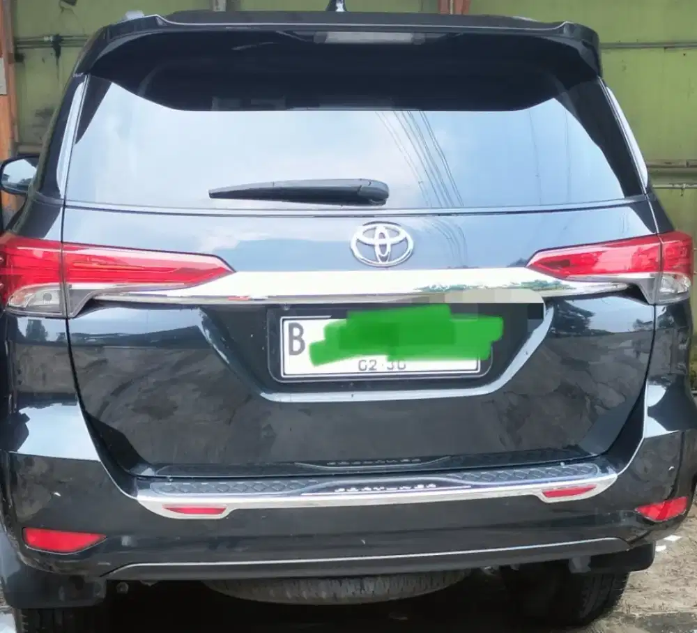 Di jual mobil Fortuner 2020