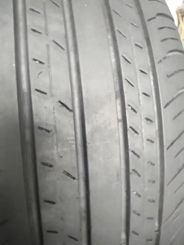 Ban Mobil (New Rush, Terrios) R17 Bekas layak 70%