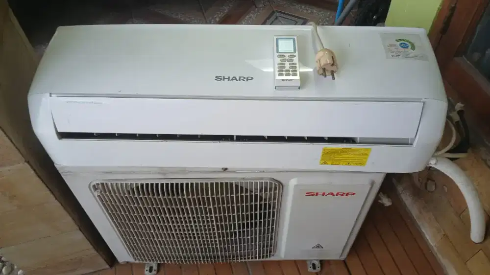 Ac sharp 3/4pk au-a7ucy seken bekas