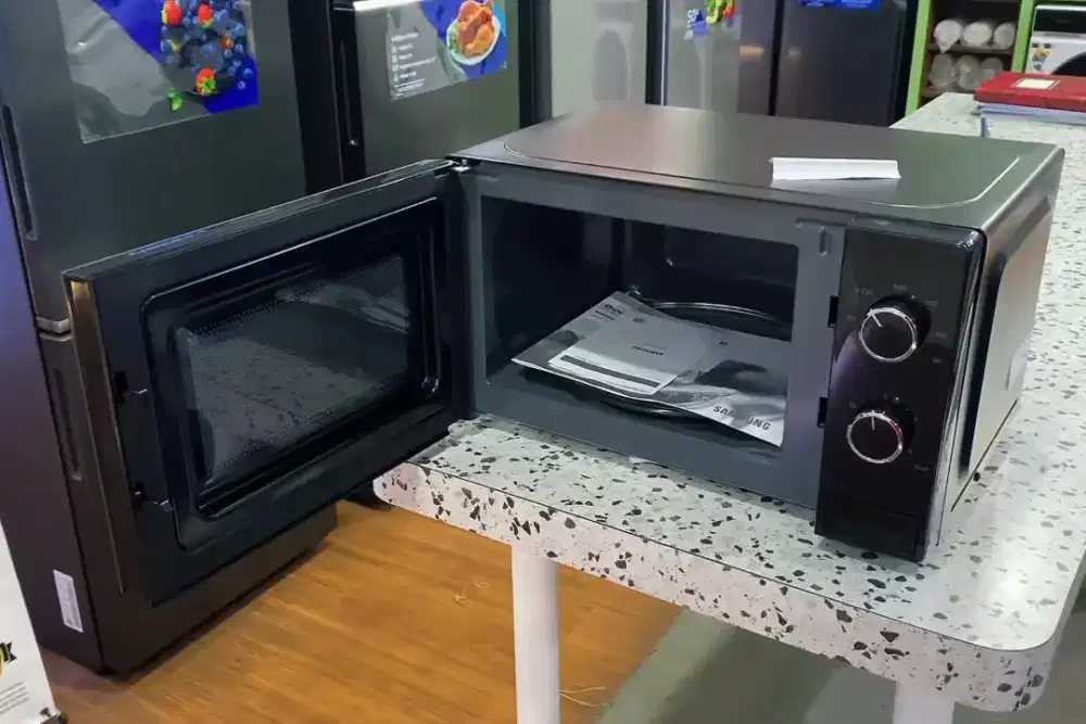 Microwave Samsung 20 Liter MS20A301