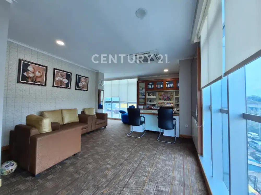 GEDUNG 4 LANTAI FURNISHED STRATEGIS DI KEMAYORAN