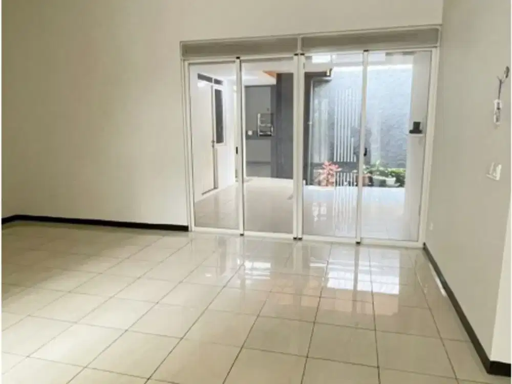 Dijual Rumah di Kota Baru Parahyangan Tatar Candra Resmi