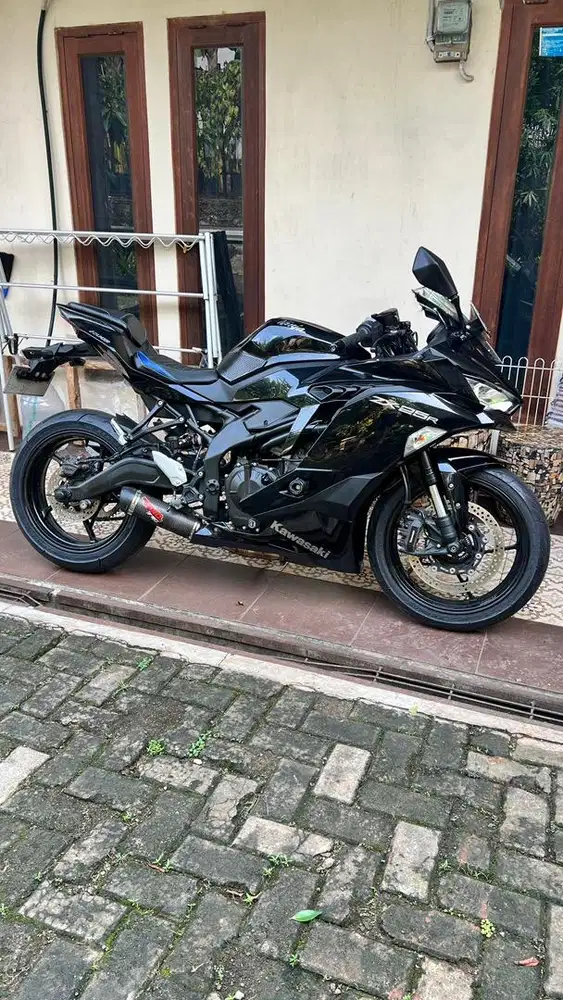 ZX25R ZX25 R NON ABS KONDISI LIKE NEW ISTIMEWA!