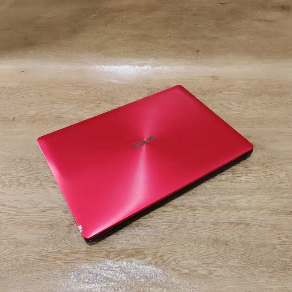 Laptop Asus Slim Ram 8GB  bonus Mouse Baru Siap pakai [Bisa Diantar Ke