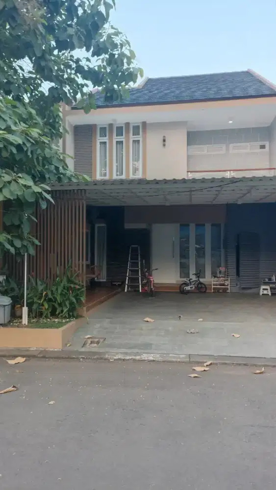 DIJUAL RUMAH DI LEGENDA WISATA CIBUBUR