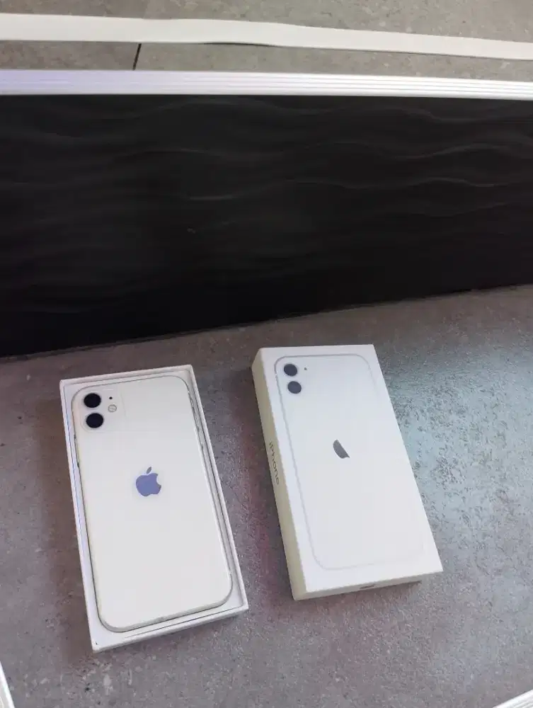 Iphone 11 128gb kusus warna putih